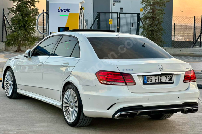 Mercedes-Benz E-Series